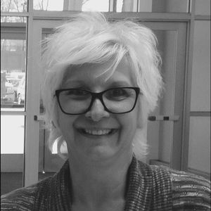 Meet your Posher, Suzanne
